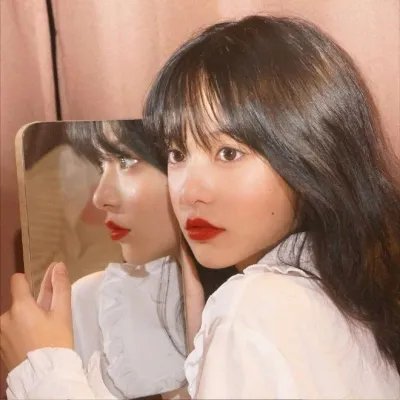 飞翼振四方